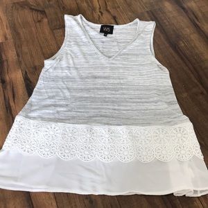 W5 grey and white v neck blouse